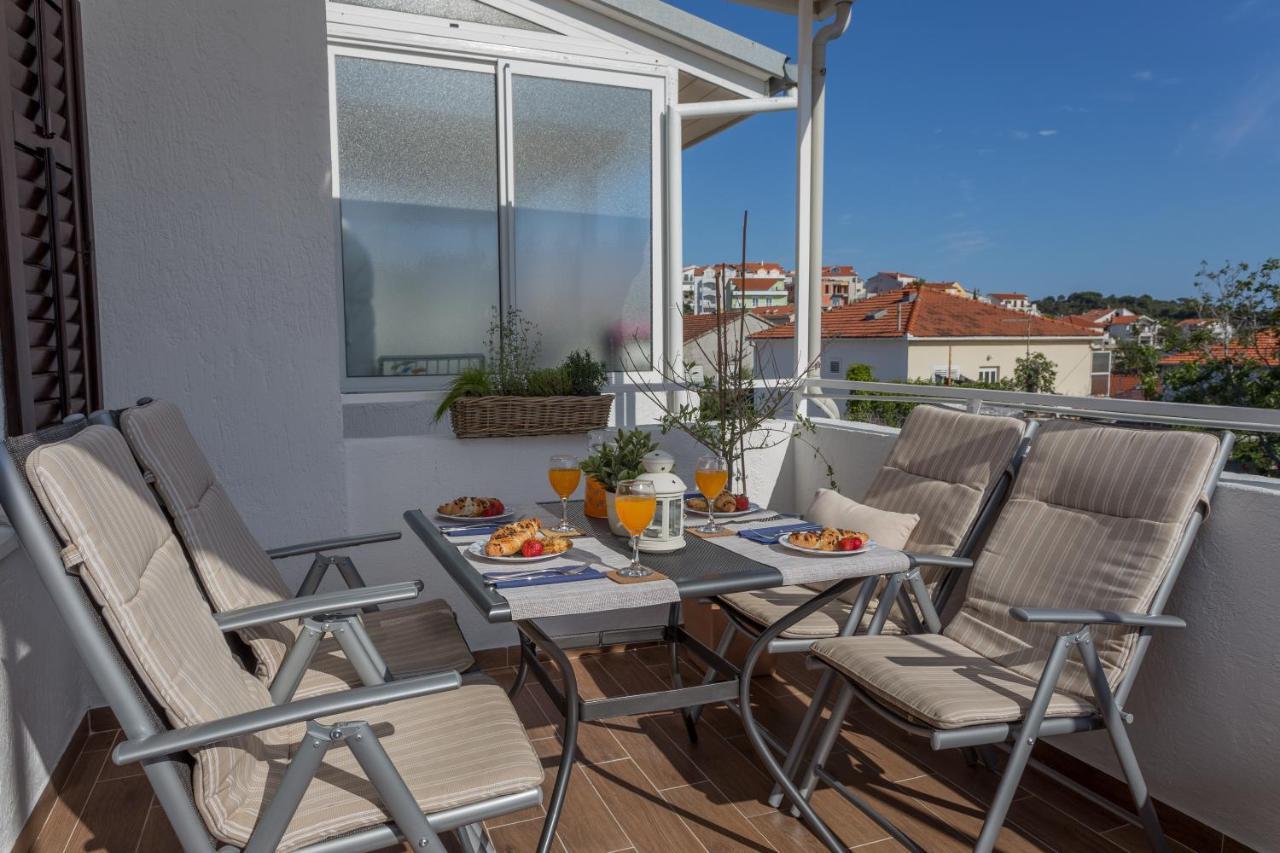 Apartamento So Hvar So Good! Spacious With Terrace Hvar Town Exterior foto